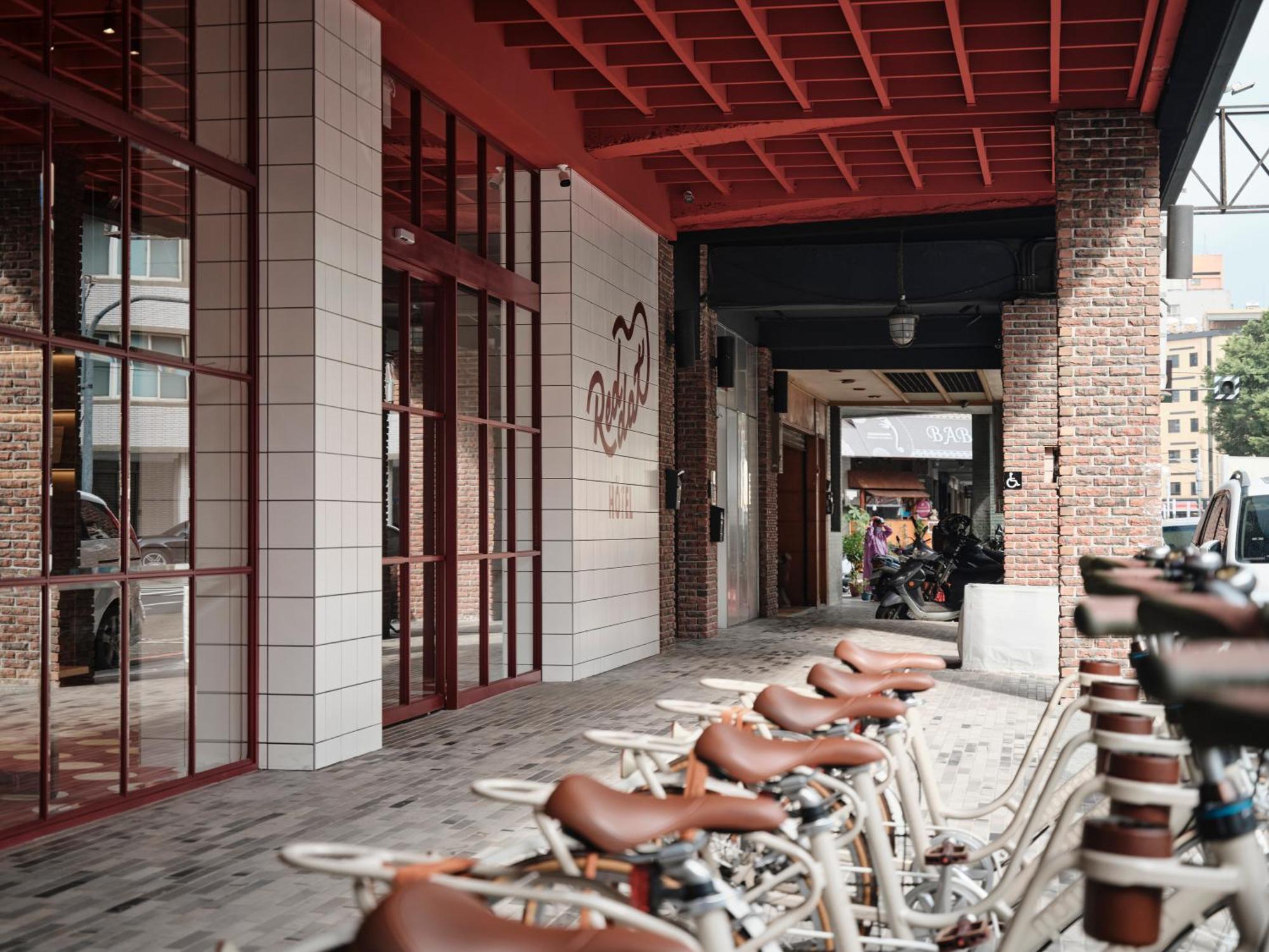 Reddot Hotel Taichung Eksteriør bilde