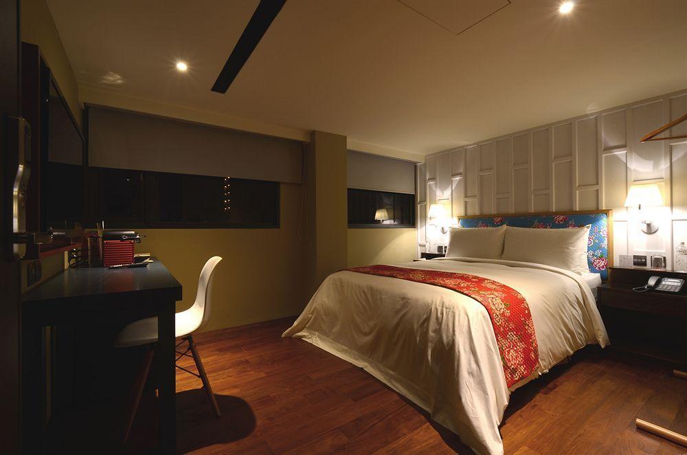 Reddot Hotel Taichung Eksteriør bilde