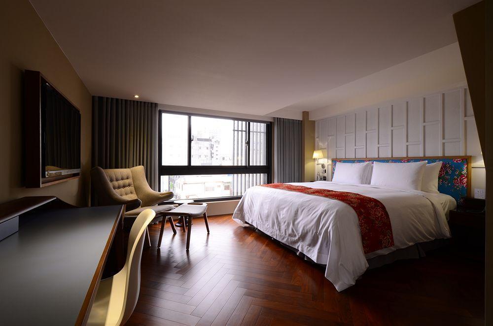 Reddot Hotel Taichung Eksteriør bilde