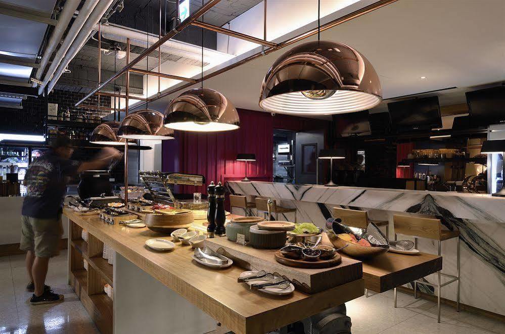 Reddot Hotel Taichung Eksteriør bilde