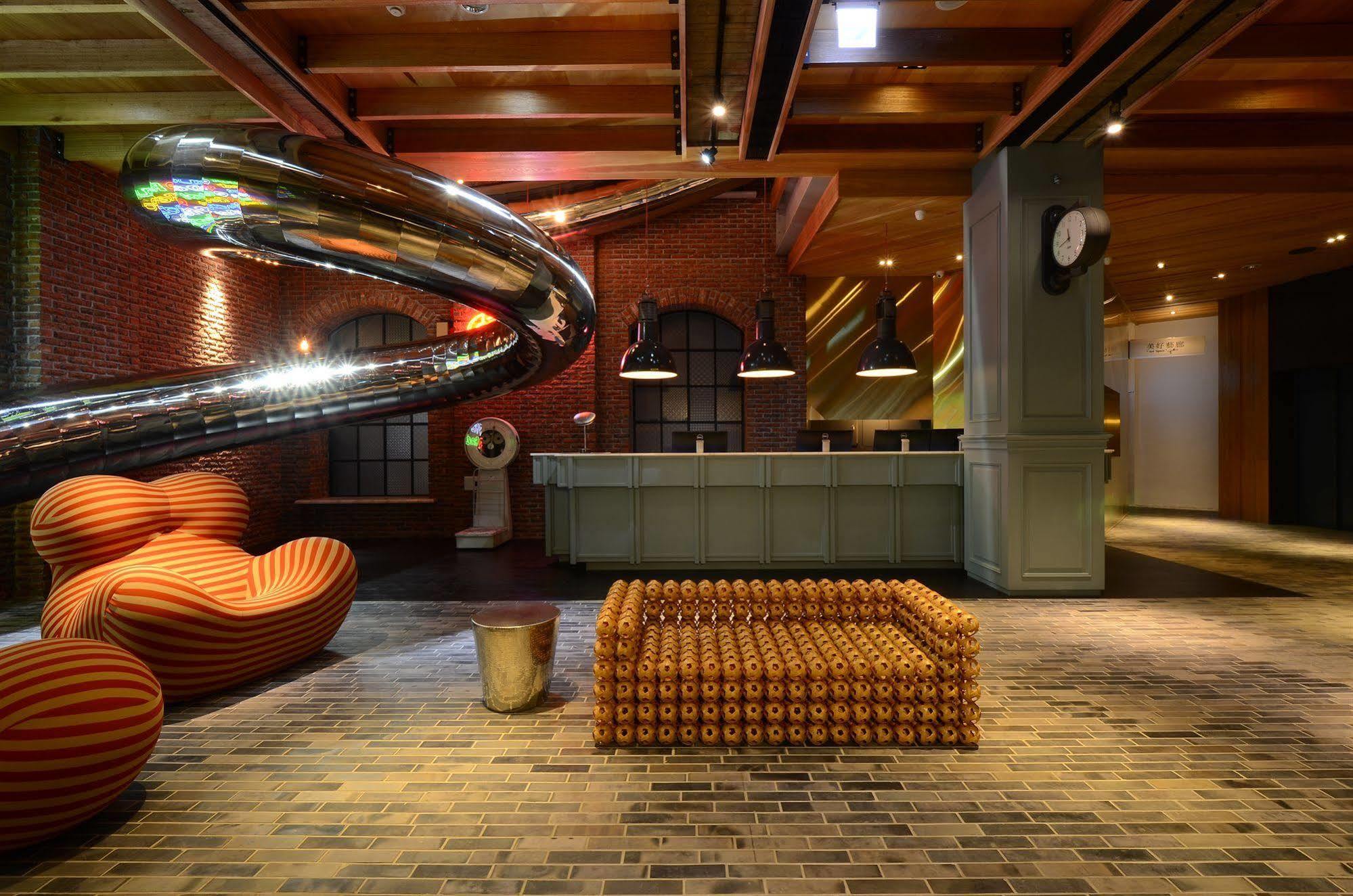Reddot Hotel Taichung Eksteriør bilde