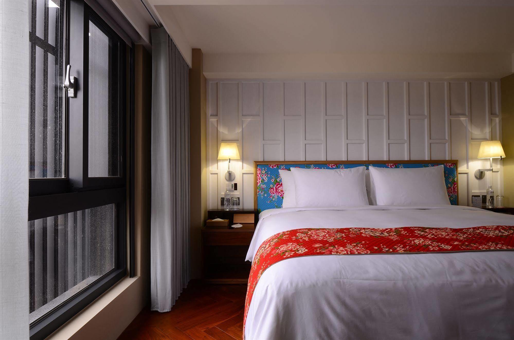 Reddot Hotel Taichung Eksteriør bilde